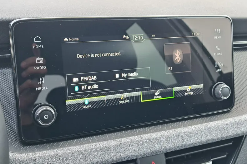 Skoda Kamiq din 2025 cu 17.875 km - oferta SKO157930 - foto 28