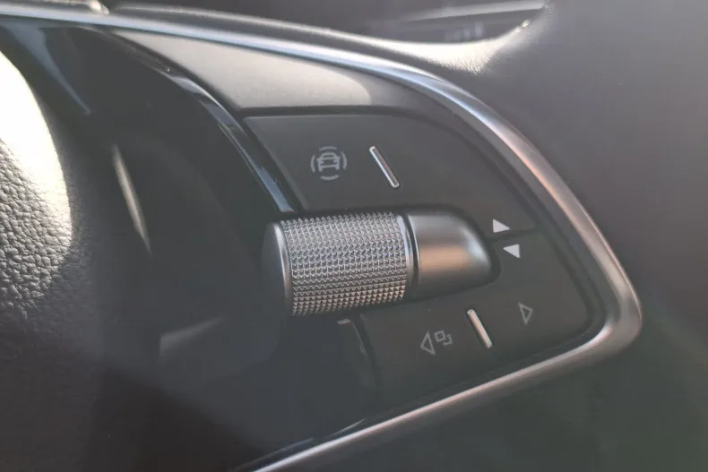 Skoda Kamiq din 2025 cu 18.457 km - oferta SKO157931 - foto 8