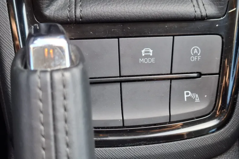 Skoda Kamiq din 2025 cu 18.457 km - oferta SKO157931 - foto 12