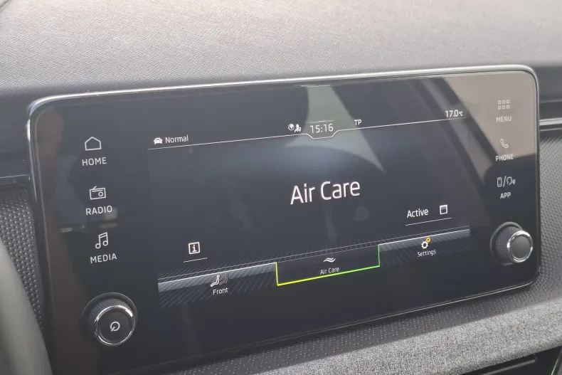 Skoda Kamiq din 2025 cu 18.457 km - oferta SKO157931 - foto 17