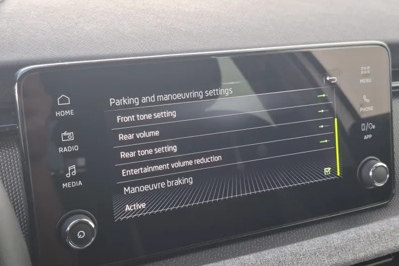 Skoda Kamiq din 2025 cu 18.457 km - oferta SKO157931 - foto 27