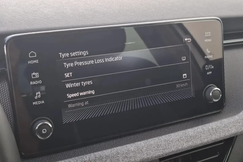 Skoda Kamiq din 2025 cu 18.457 km - oferta SKO157931 - foto 29