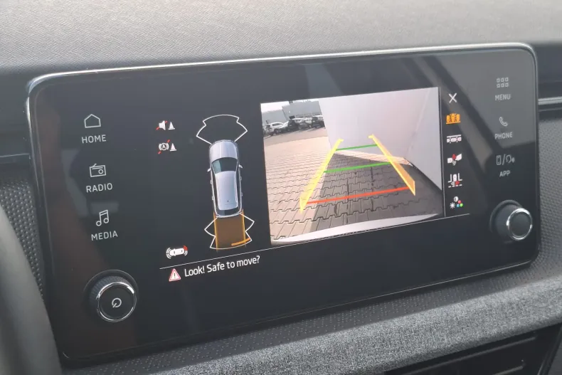 Skoda Kamiq din 2025 cu 18.457 km - oferta SKO157931 - foto 36