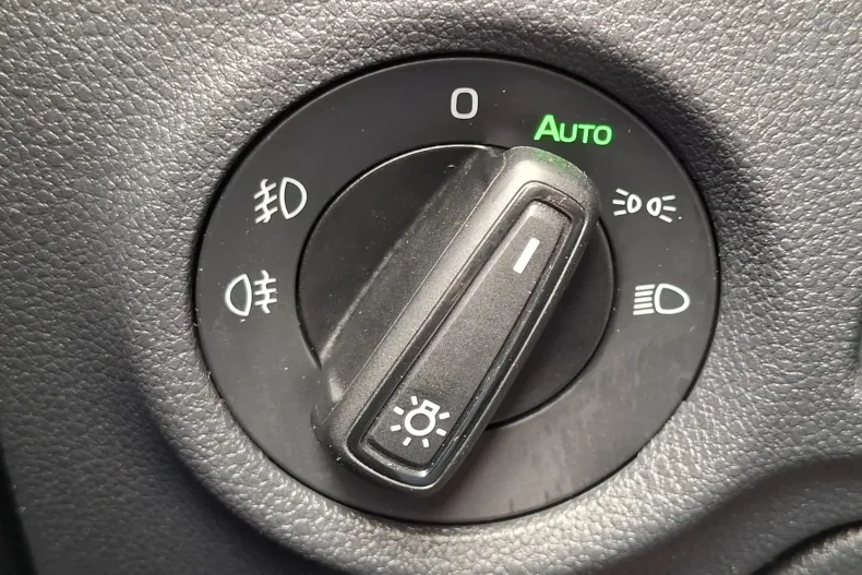 Skoda Fabia din 2025 cu 10.709 km - oferta SKO157932 - foto 29