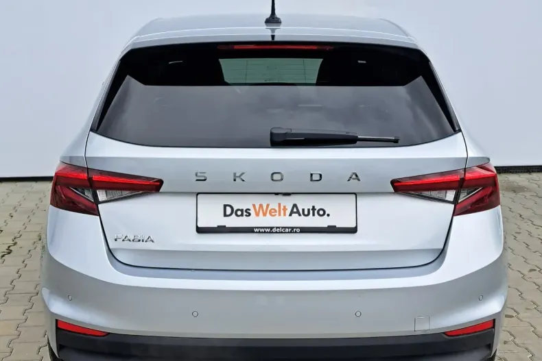 Skoda Fabia din 2025 cu 19.145 km - oferta SKO157933 - foto 3