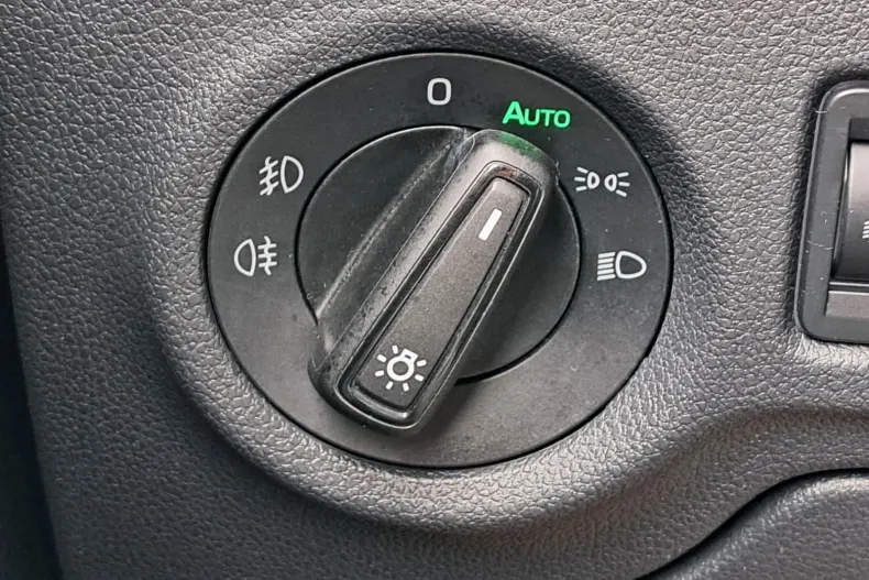 Skoda Fabia din 2025 cu 19.145 km - oferta SKO157933 - foto 28