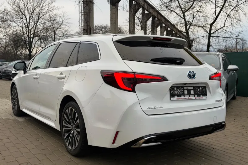 Toyota Corolla din 2023 cu 122.900 km - oferta TOY157934 - foto 3