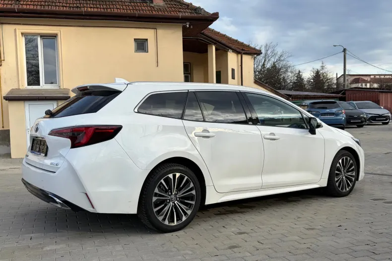 Toyota Corolla din 2023 cu 122.900 km - oferta TOY157934 - foto 16