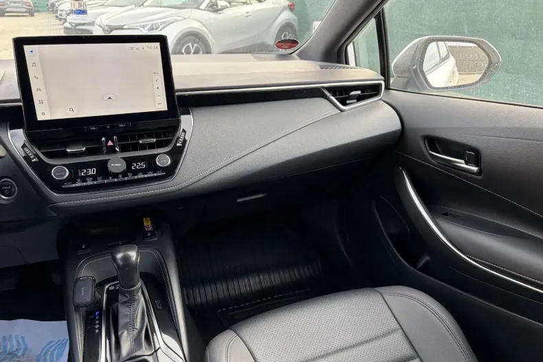 Toyota Corolla din 2023 cu 122.900 km - oferta TOY157934 - foto 25