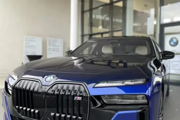 BMW M7 din 2025 - oferta BMW157937