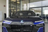 BMW M7 din 2025 cu 7 km - oferta BMW157937 - foto 3