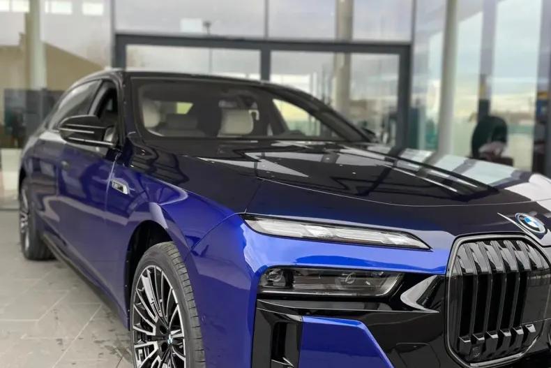 BMW M7 din 2025 cu 7 km - oferta BMW157937 - foto 4