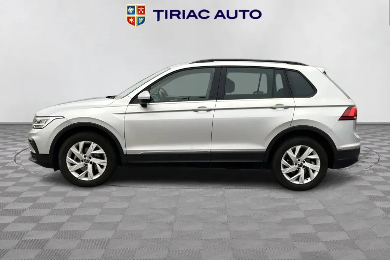 Volkswagen Tiguan din 2023 cu 43.556 km - oferta VOL157944 - foto 3
