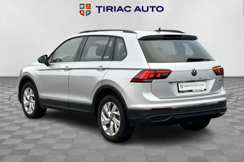 Volkswagen Tiguan din 2023 cu 43.556 km - oferta VOL157944 - foto 4