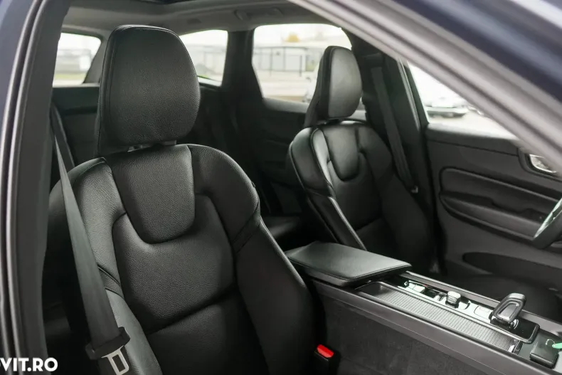 Volvo XC60 din 2021 cu 48.000 km - oferta VOL157948 - foto 26