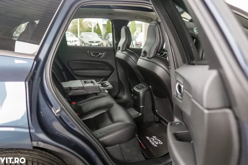 Volvo XC60 din 2021 cu 48.000 km - oferta VOL157948 - foto 29