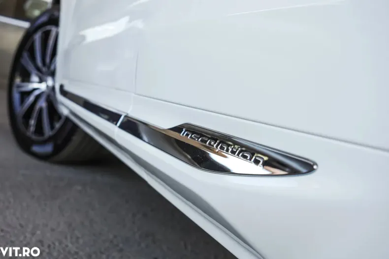 Volvo XC60 din 2019 cu 169.000 km - oferta VOL157952 - foto 37