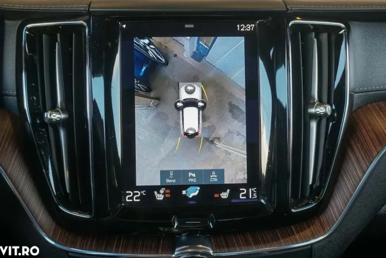 Volvo XC60 din 2021 cu 168.000 km - oferta VOL157954 - foto 10