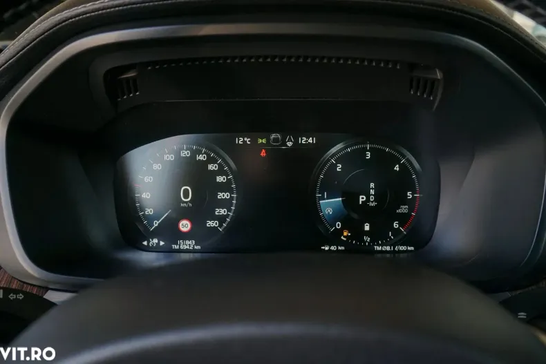 Volvo XC60 din 2021 cu 168.000 km - oferta VOL157954 - foto 22