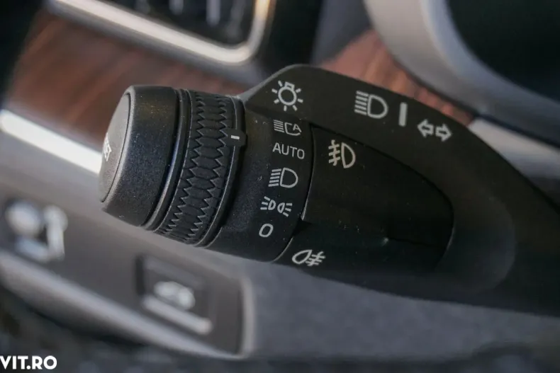 Volvo XC60 din 2021 cu 168.000 km - oferta VOL157954 - foto 23