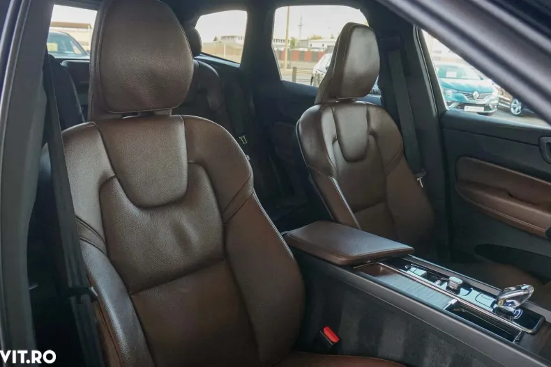 Volvo XC60 din 2021 cu 168.000 km - oferta VOL157954 - foto 34