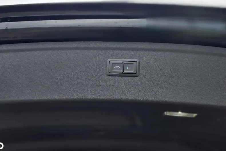 Audi Q5 din 2021 cu 59.000 km - oferta AUD157963 - foto 23