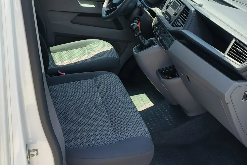 Volkswagen Caravelle din 2020 cu 135.000 km - oferta VOL157964 - foto 10