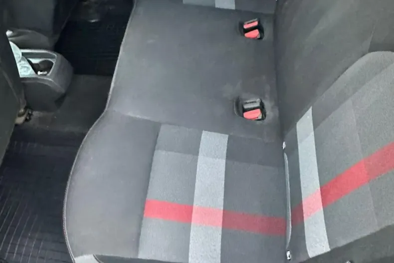 Dacia Duster din 2019 cu 67.000 km - oferta DAC157974 - foto 10