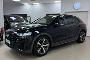 Audi Q8 din 2019 - oferta AUD157975