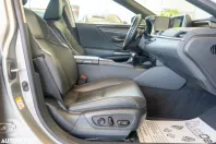 Lexus Seria ES din 2019 cu 161.237 km - oferta LEX157976 - foto 21
