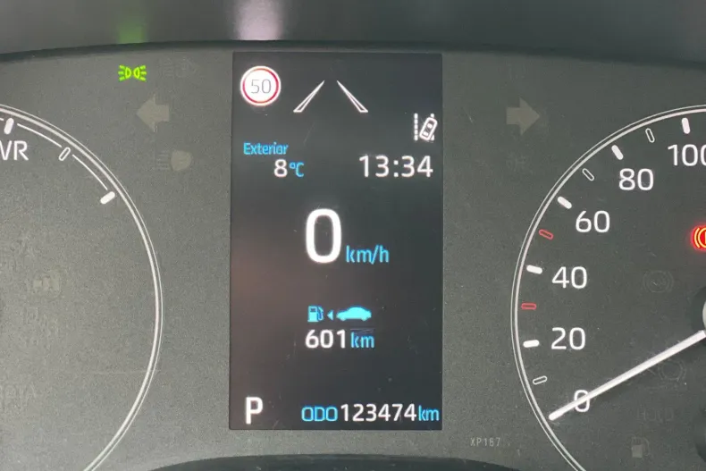 Toyota Yaris din 2022 cu 123.000 km - oferta TOY157977 - foto 16