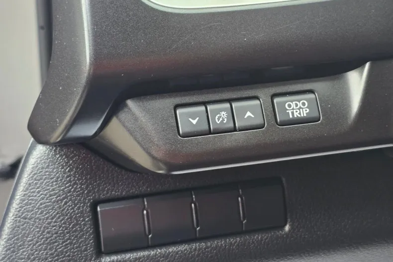 Lexus UX din 2020 cu 71.576 km - oferta LEX157978 - foto 8