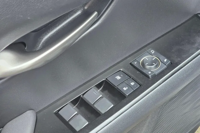 Lexus UX din 2020 cu 71.576 km - oferta LEX157978 - foto 38