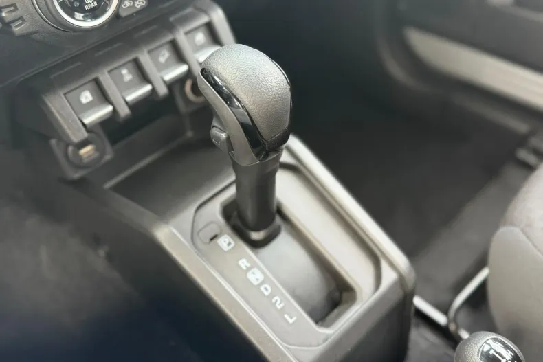 Suzuki Jimny din 2025 cu 36 km - oferta SUZ157979 - foto 17