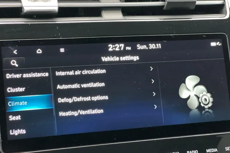 Hyundai TUCSON din 2022 cu 44.000 km - oferta HYU157980 - foto 36