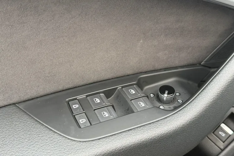 Audi A7 din 2024 cu 45.293 km - oferta AUD157983 - foto 35