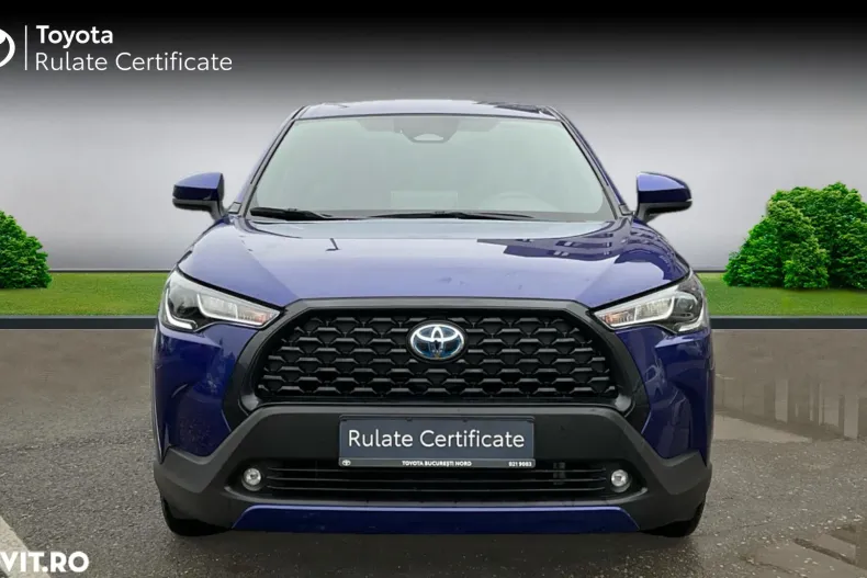 Toyota Corolla Cross din 2024 cu 7.830 km - oferta TOY157992 - foto 2