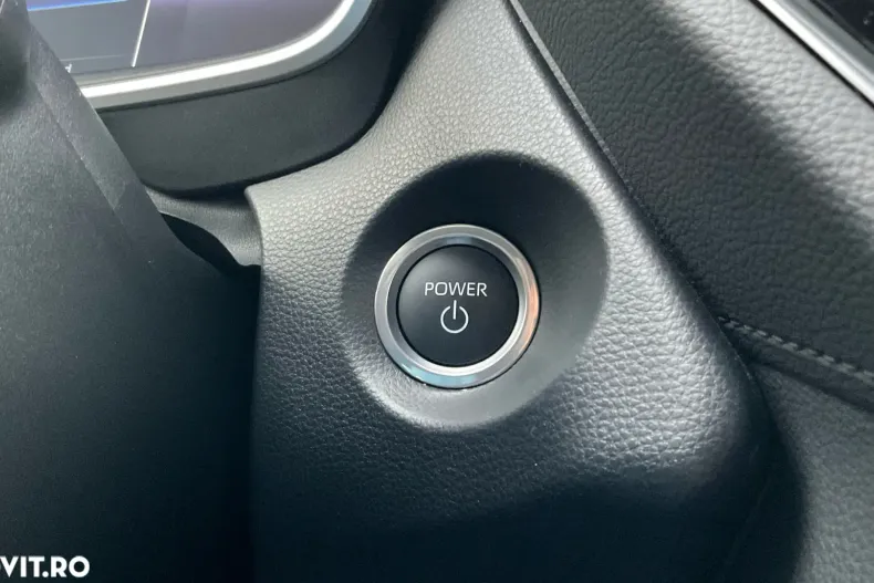 Toyota Corolla Cross din 2024 cu 7.830 km - oferta TOY157992 - foto 24