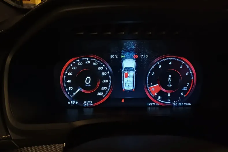 Volvo XC90 din 2020 cu 121.575 km - oferta VOL157993 - foto 11