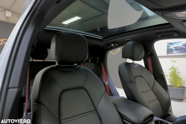 Porsche Cayenne Coupe din 2024 cu 24.000 km - oferta POR157994 - foto 34