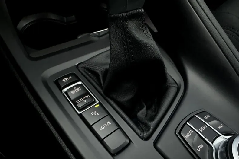 BMW X1 din 2021 cu 102.309 km - oferta BMW157995 - foto 17