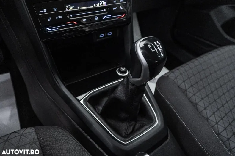 Volkswagen T-Cross din 2022 cu 85.000 km - oferta VOL157998 - foto 27