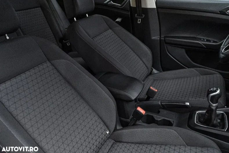 Volkswagen T-Cross din 2022 cu 85.000 km - oferta VOL157998 - foto 39