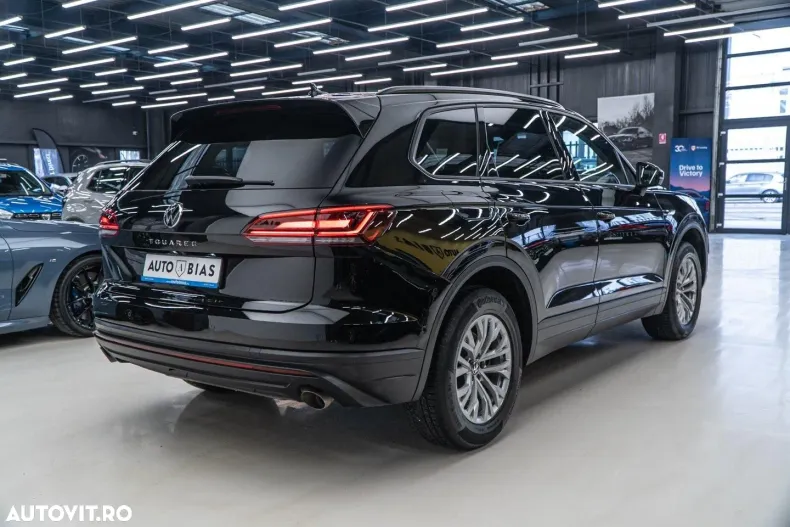 Volkswagen Touareg din 2023 cu 116.000 km - oferta VOL157999 - foto 7