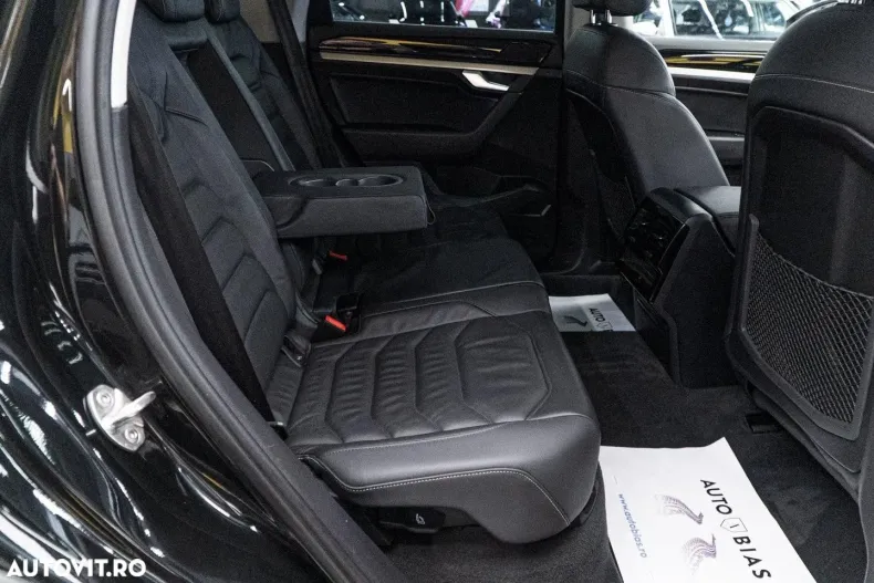 Volkswagen Touareg din 2023 cu 116.000 km - oferta VOL157999 - foto 8