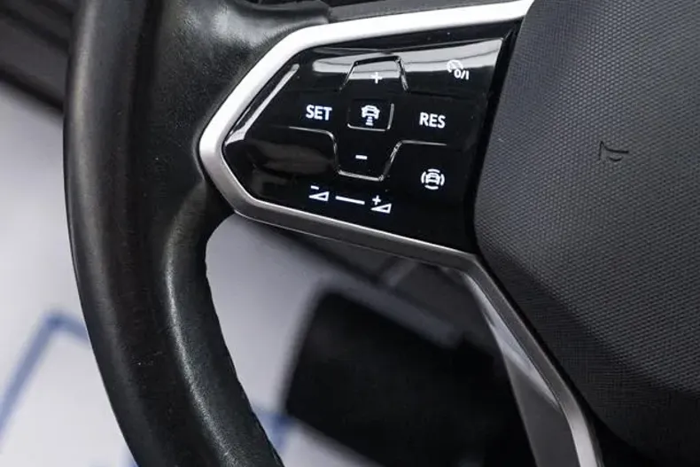 Volkswagen Touareg din 2023 cu 116.000 km - oferta VOL157999 - foto 17