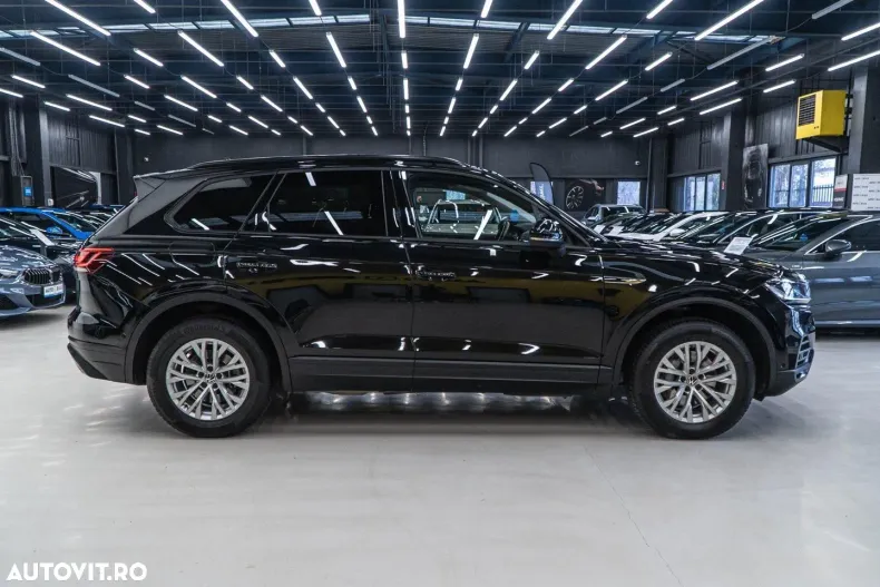 Volkswagen Touareg din 2023 cu 116.000 km - oferta VOL157999 - foto 19