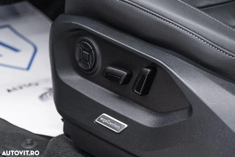 Volkswagen Touareg din 2023 cu 116.000 km - oferta VOL157999 - foto 20