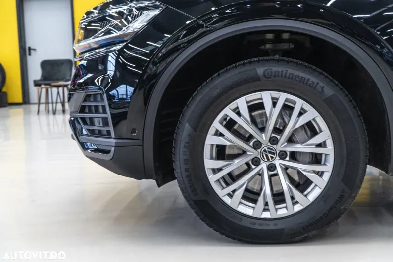 Volkswagen Touareg din 2023 cu 116.000 km - oferta VOL157999 - foto 34