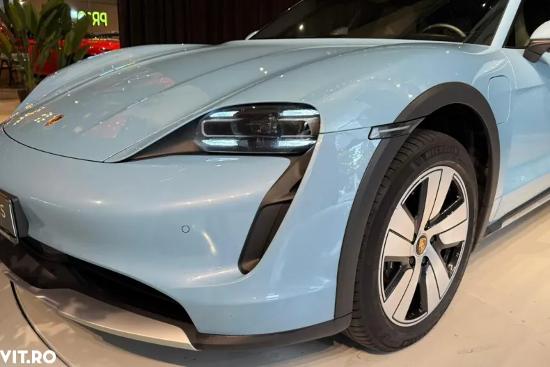 Porsche Taycan din 2023 cu 95.000 km - oferta POR158005 - foto 9